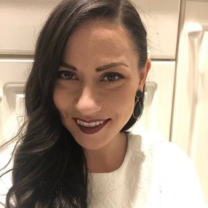 Meet your Posher, Alexandria